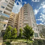 Pearl Dream Escape I42 Durrës