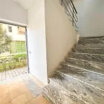 Apartment Pearl Dream Escape I42 *