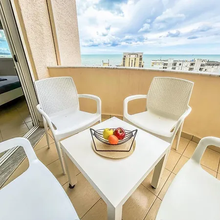 Pearl Dream Escape I42 * Durrës